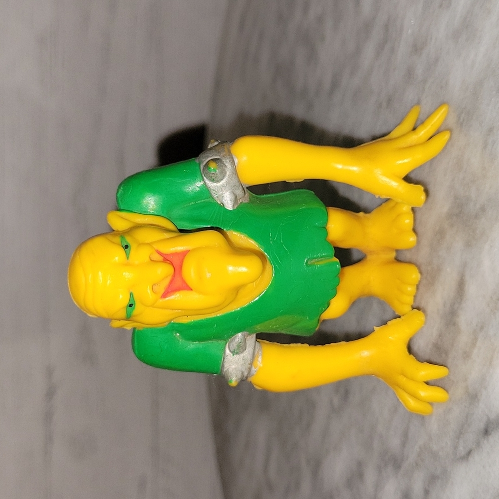 Vintage | 1983 Galoob Blackstar Yellow Troll Demon